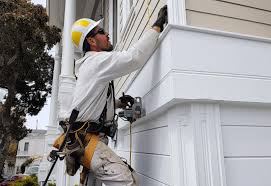 Siding Removal and Disposal in Biloxi, MS